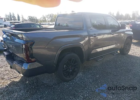 2024 Toyota Tundra Sr5 4Wd z USA, uszkodzony, nr VIN 5TFLA5DB8RX176527